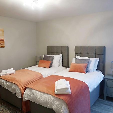 3 The Mews Montpellier Villa Cheltenham Ngoại thất bức ảnh