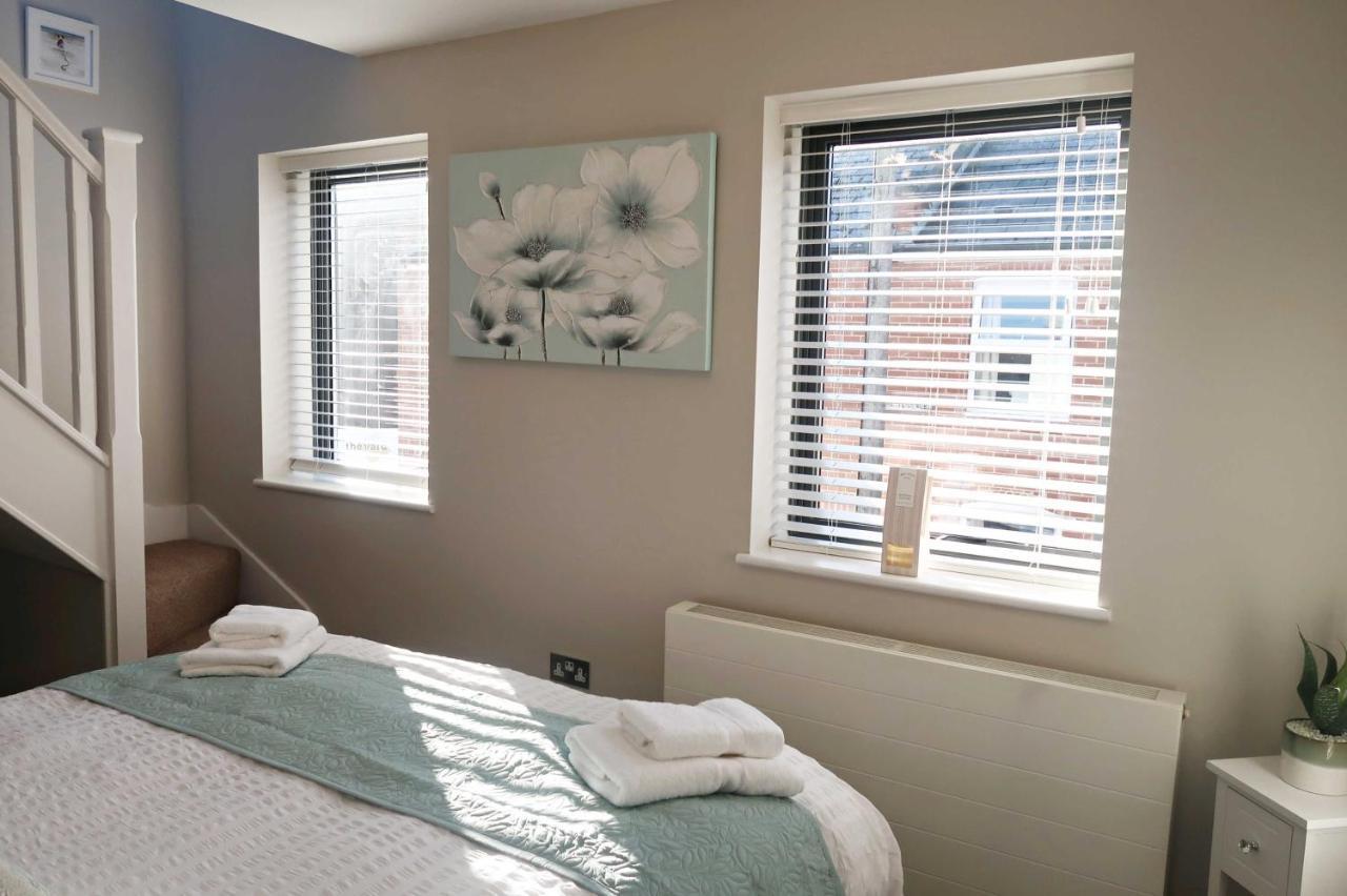3 The Mews Montpellier Villa Cheltenham Ngoại thất bức ảnh