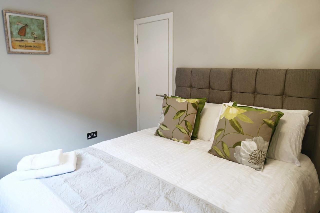 3 The Mews Montpellier Villa Cheltenham Ngoại thất bức ảnh
